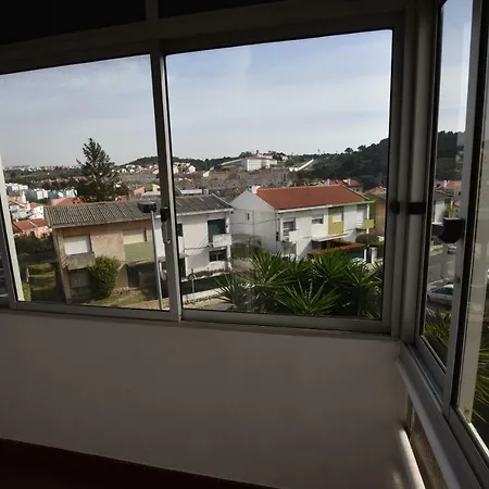 Cozy 2 Bedroom In Caxias, * Oeiras